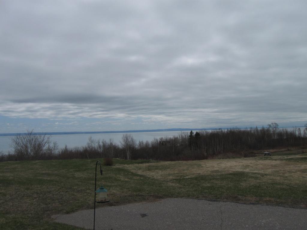Motel De La Pointe Aux Bouleaux Baie-Sainte-Catherine Esterno foto